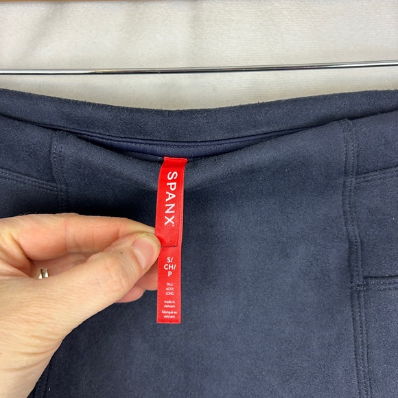 SPANX Faux Suede Pull On Ponte Leggings Size Small Navy Blue‎ High Rise - Picture 4 of 6